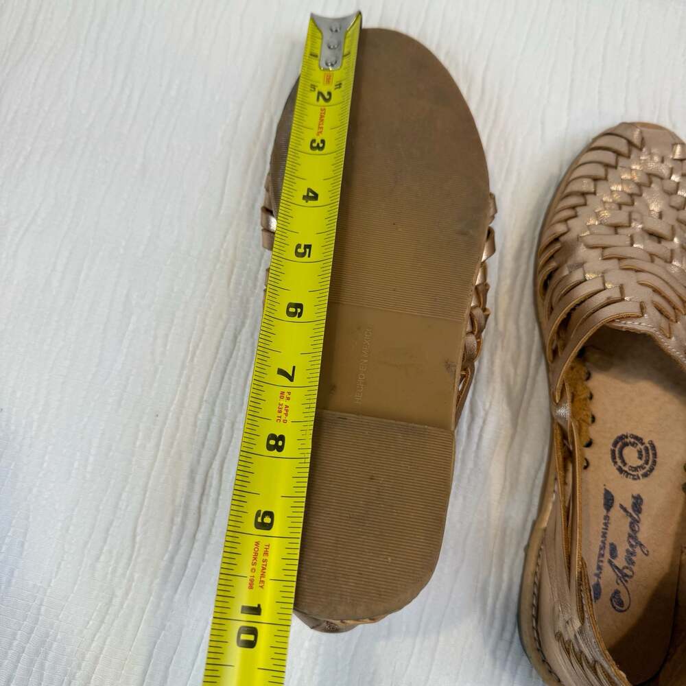 Artesanias Angeles Metallic Gold Leather Woven Mexican Huarache Sandals 7 - Picture 14 of 16